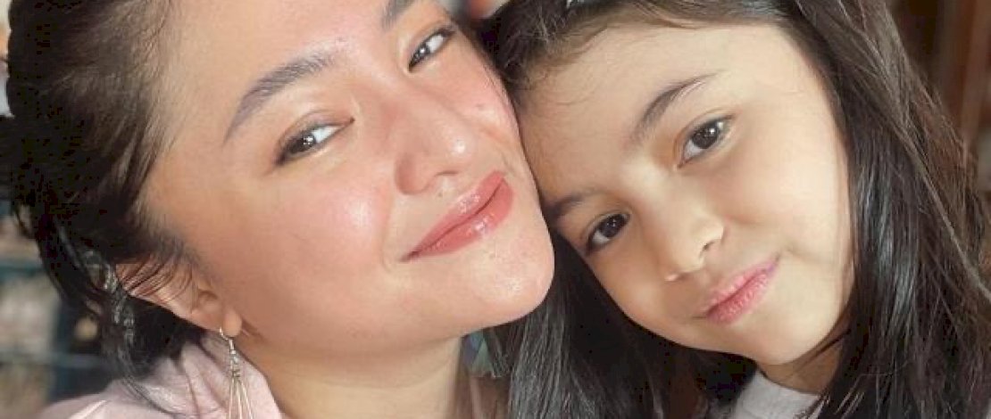 Potret manis Marshanda dan putrinya yang diunggah di Instagram beberapa waktu lalu.