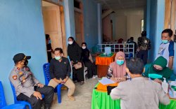 Polres Luwu Gelar Gerai Vaksin Tahap 2 di Puskesmas