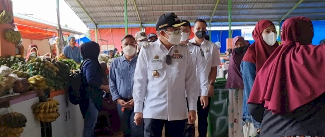 Wali Kota Makassar, HM Taufan Pawe, memantau pelaksanaan protokol kesehatan berjalan baik. 