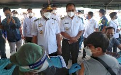 Danny Dukung Deklarasi Pelabuhan Makassar Wajib Vaksin 