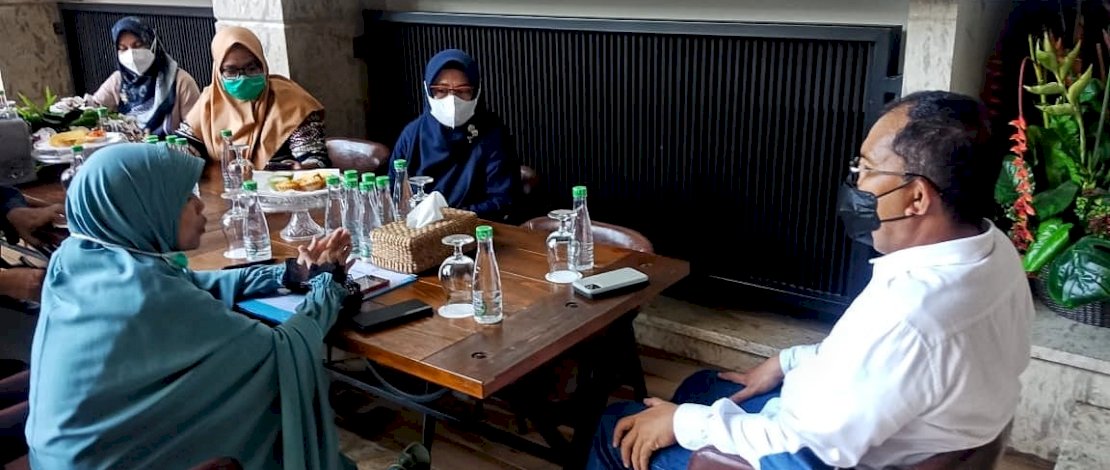 Wali Kota Makassar, Moh Ramdhan Pomanto bertemu dengan pengurus FKTMP.