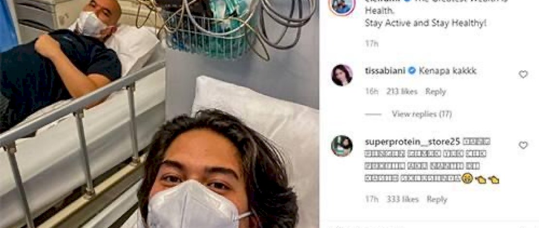 Terbaring Lemah di Rumah Sakit Bersama Sang Ayah, El Rumi: Kekayaan Terbesar Adalah Kesehatan 