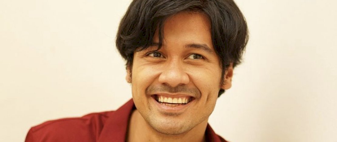 Chicco Jerikho Hadiahkan Graysia Polii dan Apriyani Rahayu Minum Kopi Gratis Seumur Hidup