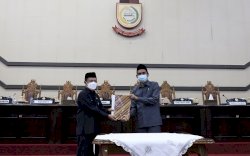 DPRD Makassar Sahkan Ranperda Pendirian Perumda Parkir