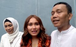 Dianggap Berlebihan, DPRD Jatim Bakal Lapor  Balik Orang Tua Ayu Ting Ting ke Polisi