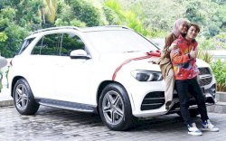 Wow, Hadiah Ulang Tahun Rizky Billar Untuk Lesti Kejora Nilainya Miliaran Rupiah 