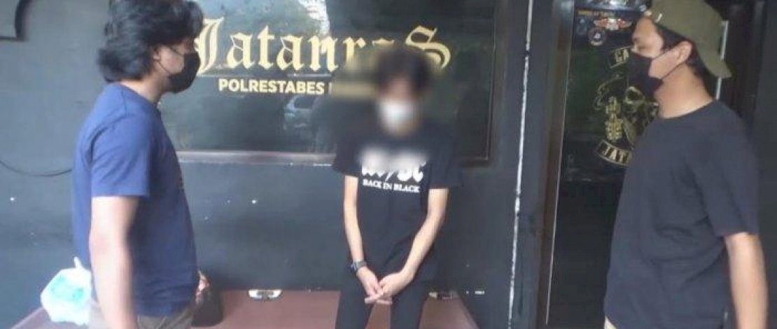 Yusri saat diamankan Jatanras Polrestabes Makassar.