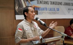 Kunjungi Mamajang dan Mariso, Pesan Rudianto Lallo ke Warga: Janganki Putus Semangat, Sekolahkan Anakta