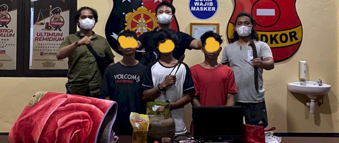 Tiga pelaku pencurian diciduk Polres Luwu. Tiga pelaku pencurian diciduk Polres Luwu.