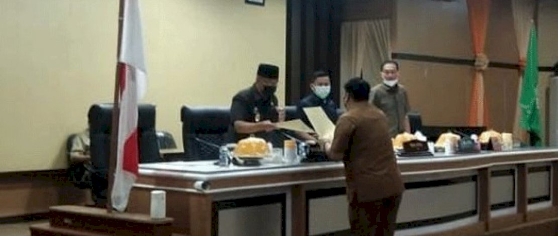 Suasana paripurna DPRD Kota Parepare.