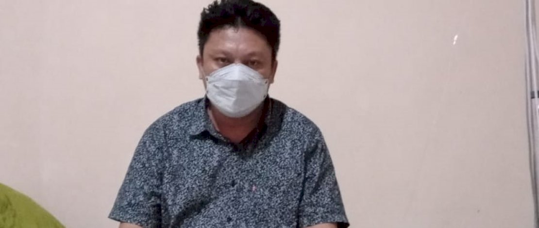 Ketua DPRD Luwu Rusli Sunali menjalani perawatan isolasi di RSUD Batara Guru. Ketua DPRD Luwu Rusli Sunali menjalani perawatan isolasi di RSUD Batara Guru.