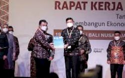 Bupati Adnan Resmi Jabat Sekjen APKASI 2021-2026