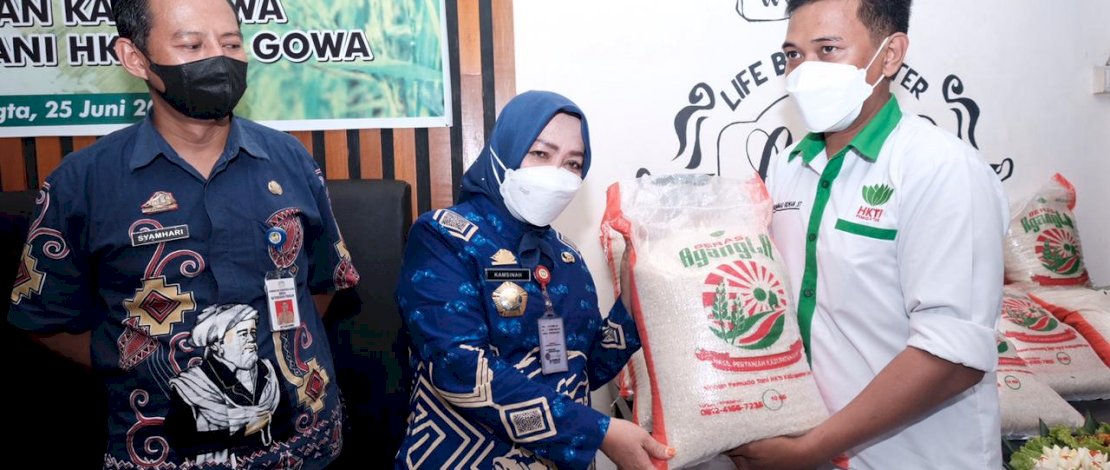 Hadiri Launching Beras Agangta, Pj Sekda Apresiasi Pemuda Pasarkan Hasil Pertanian