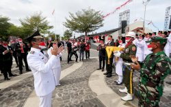 Semarak 17 Agustus, Wali Kota Makassar Gelorakan Semangat Lawan Covid-19