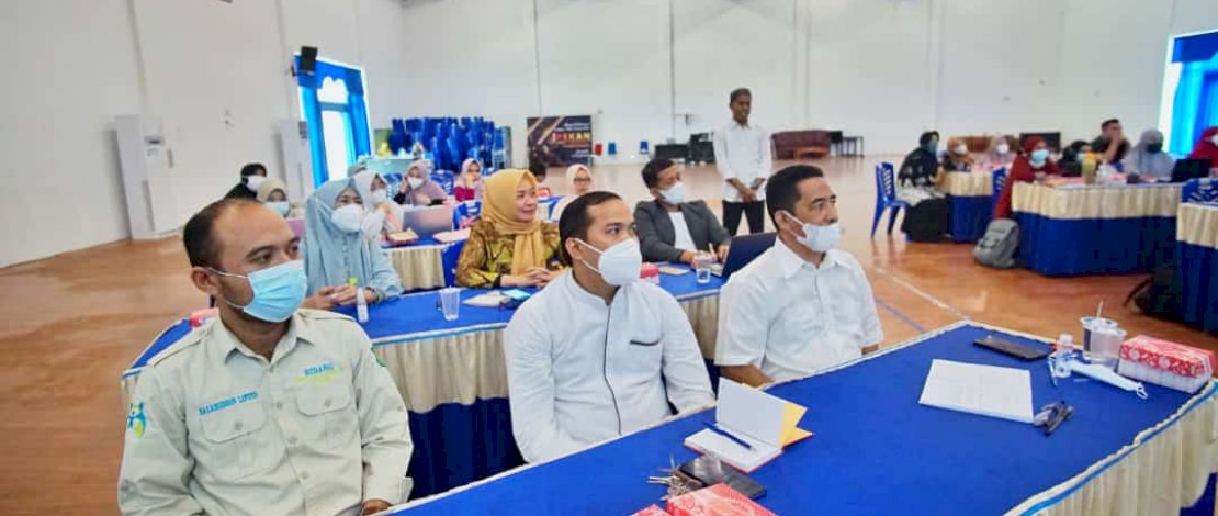 Suasana workshop pengembangan kapasitas dosen di UMGO.