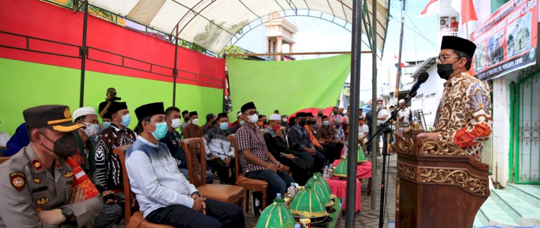 Wali kota Danny Letakkan Batu Pertama Pembangunan Masjid Babu Taubah
