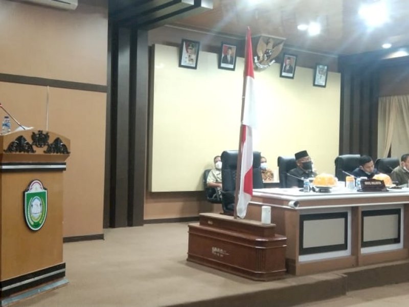Dipimpin Wakil Ketua Tasming Hamid, DPRD Parepare Gelar Rapat Paripurna Pendapat Akhir Fraksi