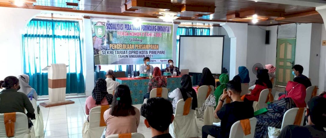 Sosialisasikan Perda Pegelolaan Persampahan, Legislator DPRD Parepare Fudail Gandeng DLH Sosialisasikan Perda Pegelolaan Persampahan, Legislator DPRD Parepare Fudail Gandeng DLH