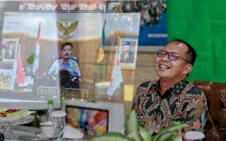 Mentan Syahrul Apresiasi Wali Kota Danny Tingginya Produksi Cabai di Lorong Makassar