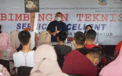 Tingkatkan Kualitas Pelayanan Publik, Dinas PMPTSP Sulsel Gelar Bimbingan Teknis Service Excellence
