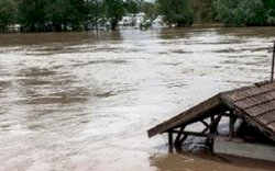 Banjir Rendam Tiga Kecamatan di Polman