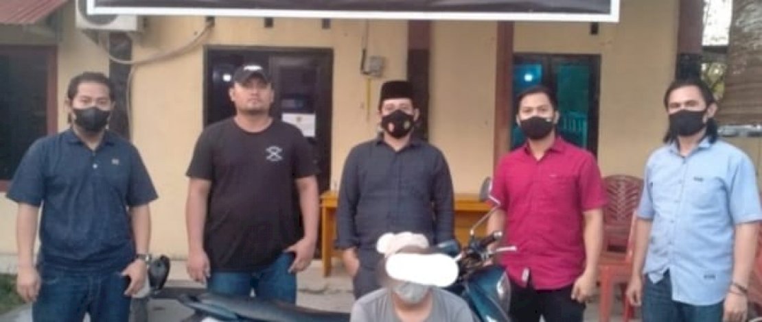 Pelaku penggelapan sepeda motor ditangkap. Pelaku penggelapan sepeda motor ditangkap.