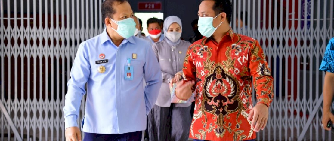 Plt Gubernur Buka Vaksin Halal dan Aman di Lapas Kelas 1 Makassar