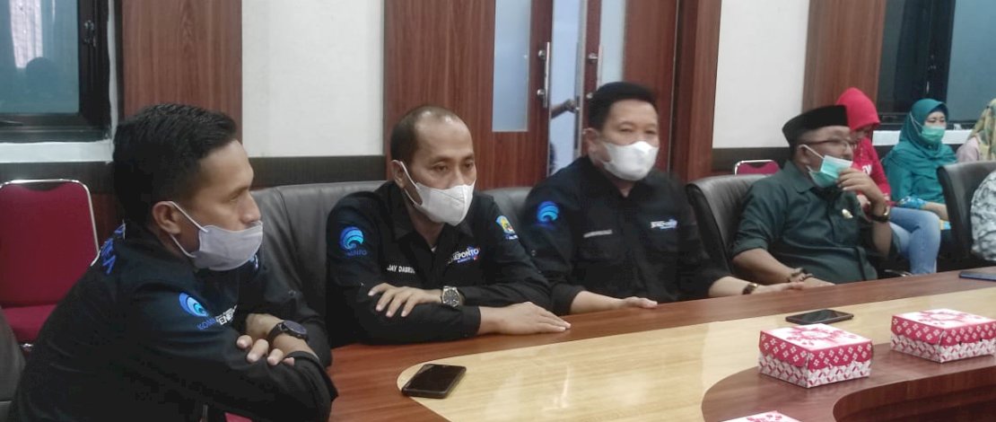 Dinas Komunikasi dan Informatika Jeneponto bersama Komisi III DPRD Jeneponto, melakukan kunjungan ke Kabupaten Maros, Jum'at, 27 Agustus 2021. 