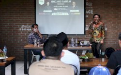 Kreatif, Inovatif, dan Sukses di Usia Muda, Jubir Presiden Sebut Dokter Fadli Ananda Ikon Milenial Sulsel