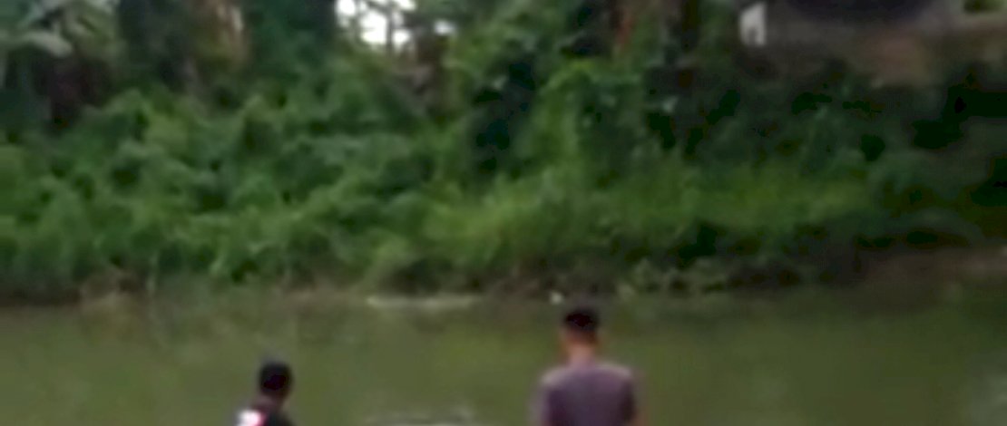 Pencarian bocah tenggelam di Barru.