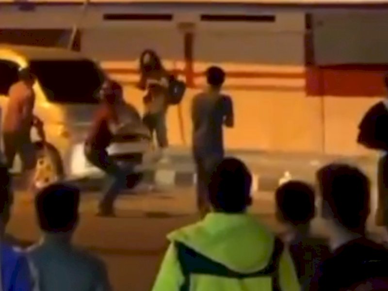 "Saya Utusan Allah dari Syurga," Pria Diduga Gangguan Jiwa Ini Mengamuk Pakai Badik di Toraja Utara