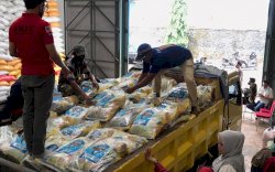 Dinsos Kota Makassar Upah Penyalur Bansos Rp 5.000 Per Paket