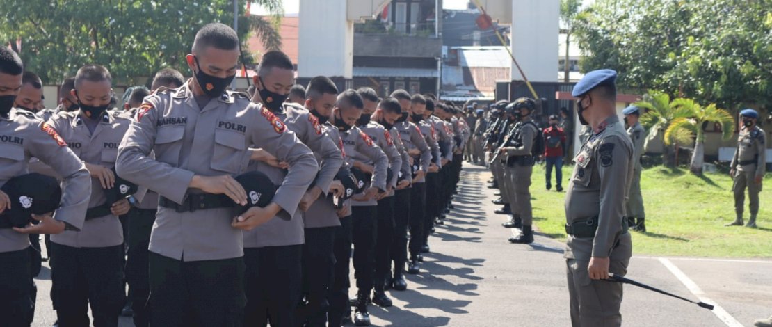 Penerimaan 122 personel Bintara remaja lulusan Sekolah Polisi Negara ( SPN ) Batua Polda Sulsel, Rabu (1/9/2021). Penerimaan 122 personel Bintara remaja lulusan Sekolah Polisi Negara ( SPN ) Batua Polda Sulsel, Rabu (1/9/2021).