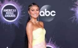 Agnez Mo Ajak Masyarakat Kenalkan Indonesia Lewat Karya, Bukan Lewat Atribut 