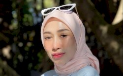 Reza Gladys Pamer Perabotan Hermes, Netizen: Kalau Tempe Goreng Ditaruh di Piring Sultan Rasanya Berubah Nggak? 