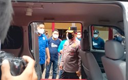 Kapolda Sulsel Launching Ambulans Lembaga Kesehatan KNPI Sulsel