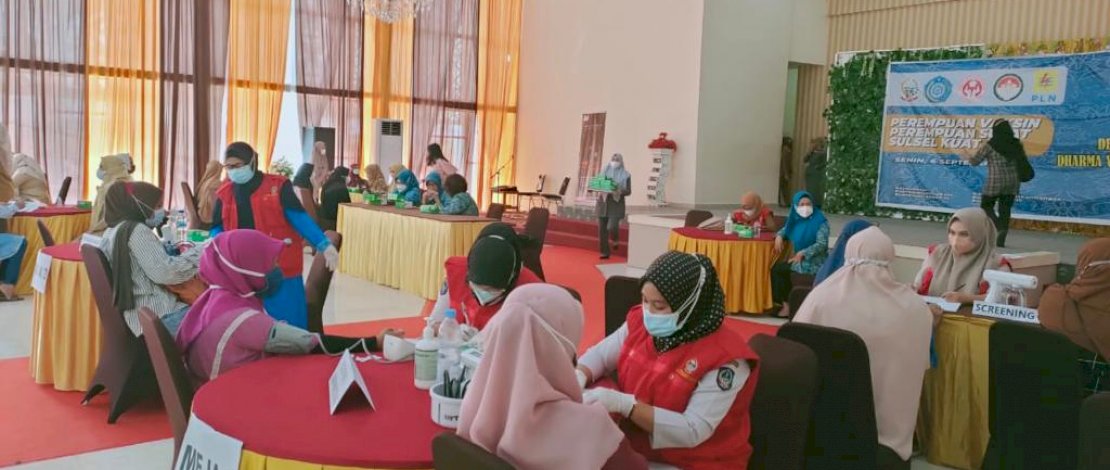 Ketua TP PKK Sulsel Naoemi Octarina Inisiasi Pelaksanaan Vaksinasi Khusus Perempuan