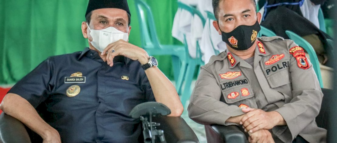 Susana peninjauan virtual pelaksanaan Vaksinasi Merdeka oleh Presiden RI, Joko Widodo di Barru.