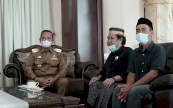 Terima Buku I La Galigo, Bupati Basmin : Buku ini adalah referensi Sejarah Luwu