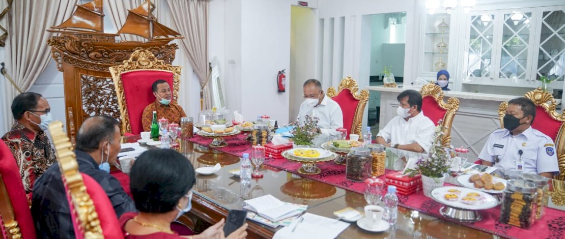 Ketua Gabungan Pengusaha Ekspor Indonesia (GPEI) Sulselbar, Arief R Pabettingi, menemui Pelaksana Tugas Gubernur Sulsel, Andi Sudirman Sulaiman, Rabu, 8 September 2021.