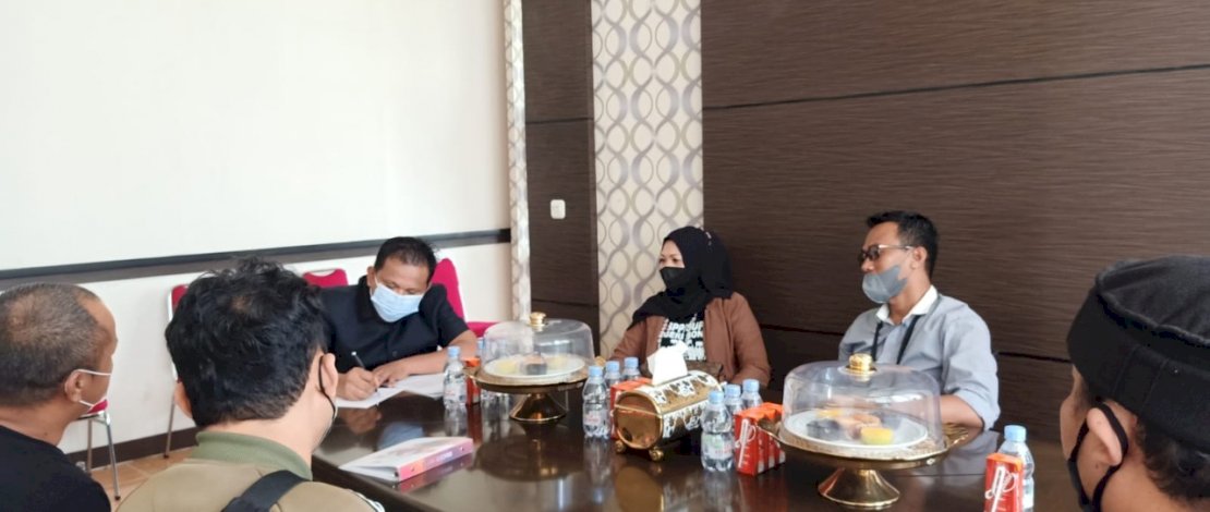 Datangi Kantor DPRD Bone, IKA SUPM Suarakan Aspirasi Tolak Penutupan SUPM Bone