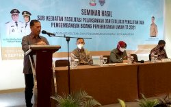 Seminar Hasil Naskah Akademik dan Norma Perseroda, Sekda Kota Makassar Apresiasi Kinerja Balitbangda