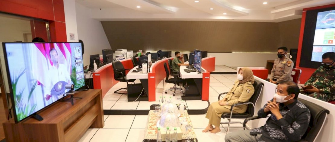 Kunjungan Kerja Ke Makassar, Presiden Jokowi Minta Kepala Daerah Maksimalkan Tracing
