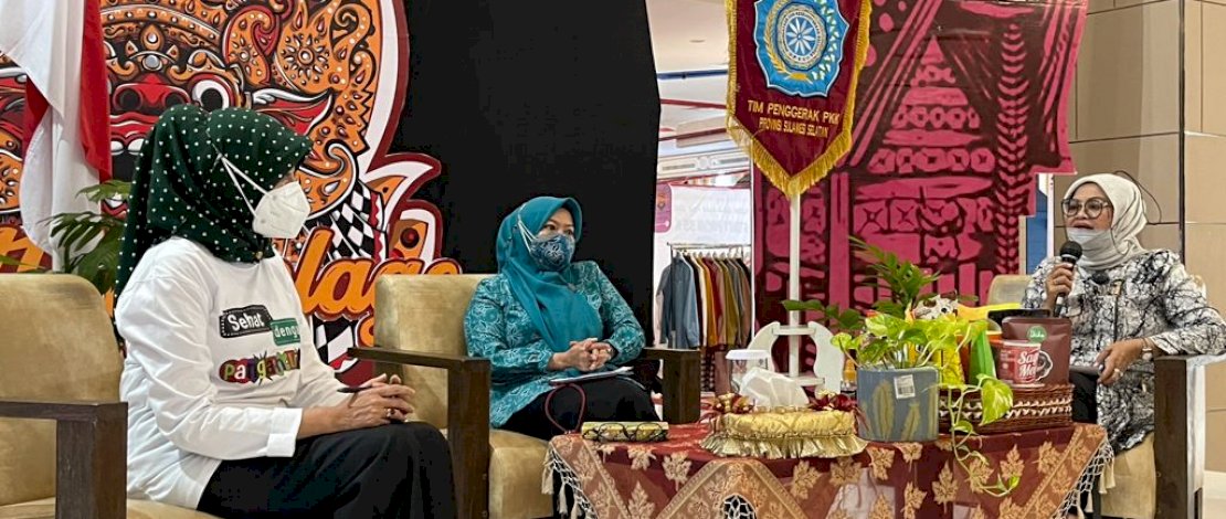 Tim Penggerak PKK Sulsel bekerjasama dengan Dinas Ketahanan Pangan Sulsel, menggelar Talkshow Sehat Dengan Pangan Lokal, yang dilaksanakan secara hybrid, di Mal Phinisi Point Makassar, Kamis, 9 September 2021. 