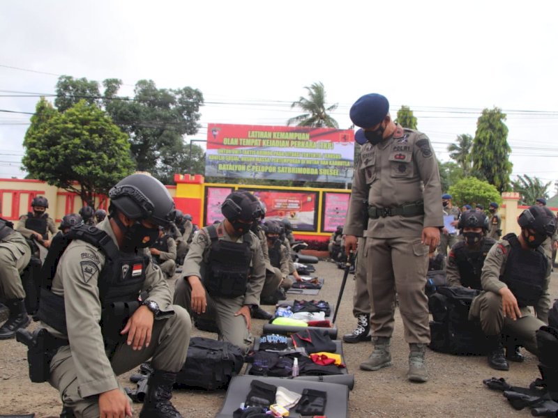 Kirim 90 Personel Dalam Pengamanan PON XX 2021, Danyon C Pelopor Cek Kesiapan Pasukan