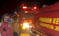 Dua Rumah Panggung di Arungkeke Jeneponto Ludes Dilalap Api, 12 Ternak Ikut Terbakar