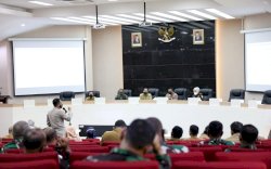 Bersama Forkopimda, Wali Kota Danny Canangkan Program Vaksinasi Massal 100 RT 100 Persen Setiap Hari