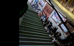 Tawuran di Kandea Berlanjut di Pagi Buta, Anak Panah Besi ke Petugas Dibalas Gas Air Mata