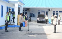 Usai Ganjar Anggotanya dengan Reward, Kapolres Bulukumba Bagikan Sembako ke Warga dan Anjangsana ke Anak Panti