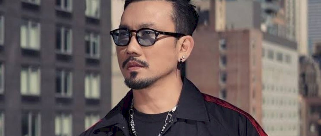 Sering Dikirimi Foto Bugil, Denny Sumargo Lapor Istri Sering Dikirimi Foto Bugil, Denny Sumargo Lapor Istri